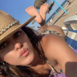 Bella latina disponible y educada novedad