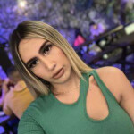 Estefanía latina - Hola soy una chica amable y divertida chico ven y conóceme y pasaremos un momenti