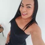 Hermosa trans femenina