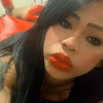 Soy Ashley y cariñosa primera vez en tu cuidad