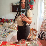 Se ofrece señora - Hola soy señora latina me ofrezco SOLO para videollamadas soy gordita 170 estatur