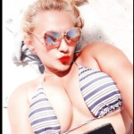 Kassandra Kassandra - HOLA MIS AMORES ME LLAMAN KASSANDRA ESTARÉ POR POCOS DÍAS SOY INDEPENDIENTE LL
