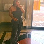 Colombiana reina - Hola soy reina y soy nueva en la ciudad y deseo conocer personas para pasar un mo