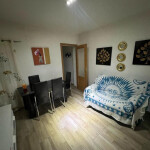 ALQUILO HABITACIÓN PISO COMODO Y TRANQUILO SE PUEDE TRABAJAR 24 HORAS