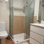 NUEVO PISO TOP ! ALQUILER DE HABITACIONES PARA ESCORT MUJERES TRANQUILAS 24 hrs higiénico y cómodo