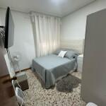 Disponible bonita habitacion en zafra. ya para vivirla hoy mismo. Aprovechen