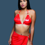 DANIELA UNA JOVEN ENCANTADORA