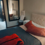 HABITACIONES VALENCIA CONFORTABLES EN BUENA ZONA TAMBIÉN ALQUILER POR HORAS