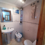 TORREVIEJA EXCELENTE HABITACIÓN PARA CHICA