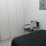 Habitación disponible para... chicas