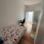 SE AlQUILA HABITACIONES POR SEMANAS EN El CENTRO DE MADRID