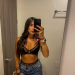 Sara solo unos días - Hola amor soy Sara colombiana paisa y tengo 21 años . Estoy pocos días en Mala
