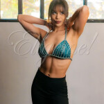 ELI ESCORT COLOMBIANA