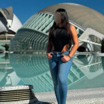 CAMILA LATINA Y DIVERTIDA MORENAZA