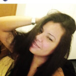 Sara brasileña encatantadora