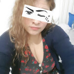 PEQUEÑA LATINA CON CURVAS