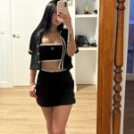 Valentina chica delgada con unas curvas de encanto
