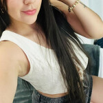 CHICA JOVEN EN MÁLAGA