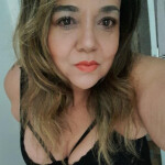 Brasileña madurita con curvas
