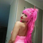 Maya - - Hola soy Maya una Italiana recién llegada a tu ciudad... y vengo con muchas ganas de dart