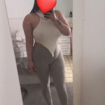 Jovencita latina - Muy buenas!!! Soy Karen tengo 25 años no tengo sitio me desplazo a domicilio. Bus