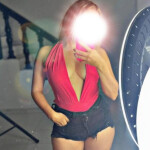 Latina joven en valdemoro