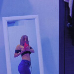 MUJERON CON CUERPO DE DIOSA