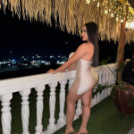 Luna - Soy colombiana Luna recién llegada a tu ciudad. Soy una chica muy cariñosa y dulce. que se va