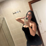 AMBAR - Hola amor soy Ámbar una chica de 27 años recién llegada. Me encanta involucrarme. Soy una mo