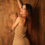 CHICA LATINA DELGADA Y DULCE