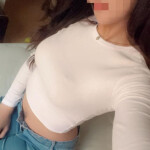 Roya Árabe - Hola soy roya una chica Marruecos de 23años estoy en Málaga centro en un buen sitio lim