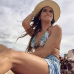 Valencia Tu mejor opción latina jovencita novedad