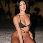 BRIANA ESPECTACULAR Y ENCANTADORA