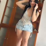 SOFIA NOVEDAD HERMOSA LATINA