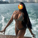 Un cuerpo la diosa de evano mulata