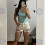 Colombiana de cuerpo latino a tu disposición para que pasemos un rato agradable