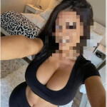 MASAJISTA EXTRAVERTIDA RECIÉN LLEGADA