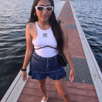 Morenita cariñosa recién llegada de Colombia con 20 añitos
