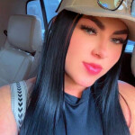 Hola cariño soy Valentina una belleza simpática y divertida.