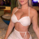 Fresa - Latina Cuerpo con curvas Cariñosa y Inteligente carismática de buen trato Ofrezco un top en