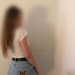 Annia Escort - Hola! Soy Annia una chica del este de 25 años. Soy alegre cariñosa educada y divertid