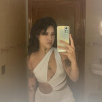 New - Hola amores soy Britney una jovencita de 22 años muy cariñosa elegante educada con una carita