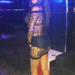 Mature woman massajes