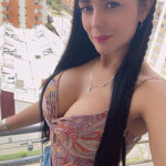 CAMILA COLOMBIANA DE EMOCIONES FUERTES