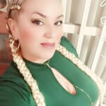 Chica nueva por primera vez en tu cuidad