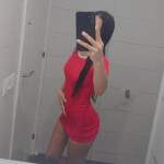 RISY GUAPA JOVENCITA LATINA CON MUCHA GANAS DE CONOCER COSAS NUEVAS