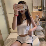Chicas escorts simpáticas masaje relajante con interacció más relajante