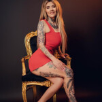 ANDREA ARGENTINA ELEGANTE Y EXTROVERTIDA