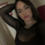 UNA ESCORT MUY GUAPA BOMBAZO LATINA