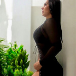 HERMOSA LATINA - Soy una hermosa latina llevo poco en la ciudad de valencia. Busco conocer caballero